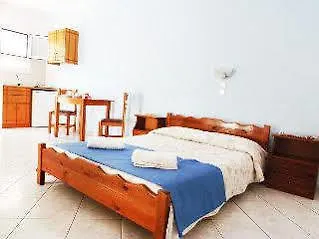 Nautilus & Hotel 2*
